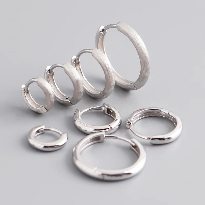 Matte Sterling-Silber Hoop-Ohrringe – Unisex