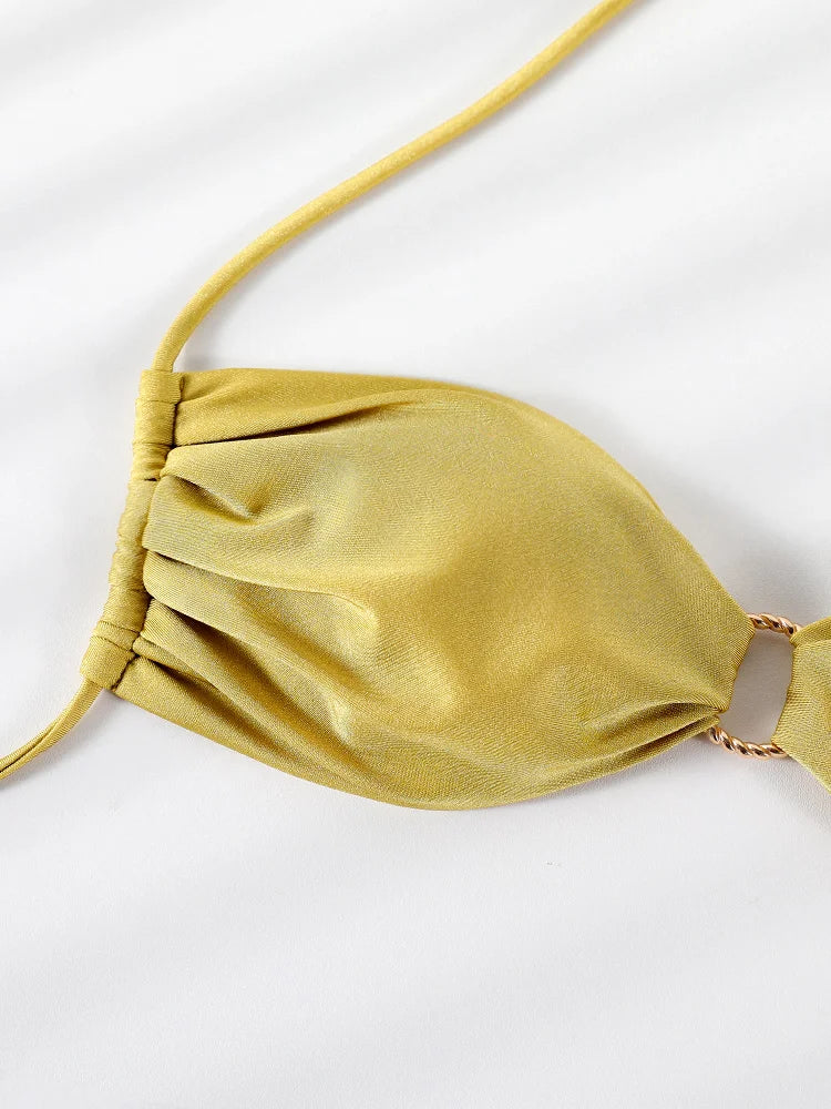 Plissierter Mikro-Bikini mit Cut-Out & Bandagen-Design